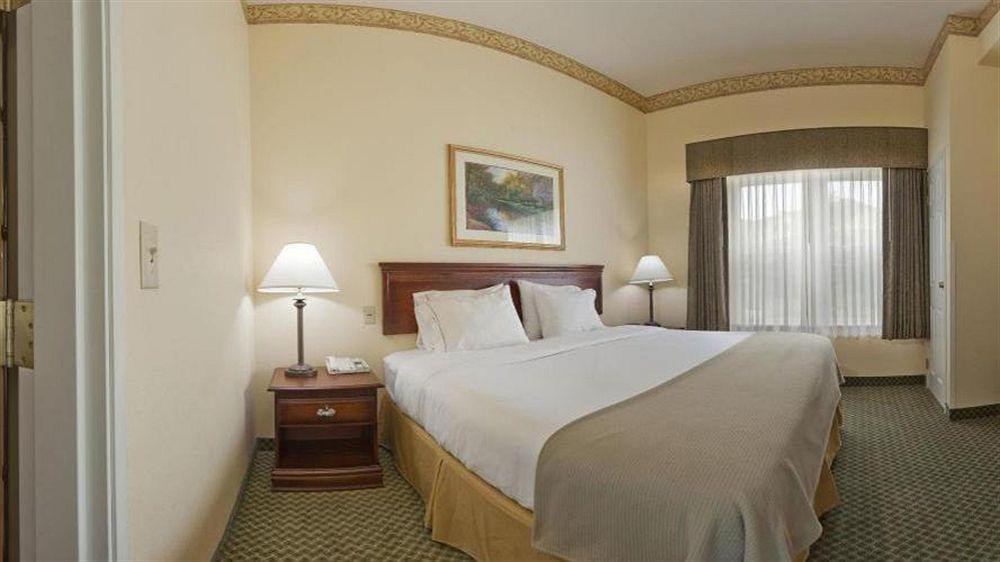 Holiday Inn Express Hotel & Suites St. Louis West-O'Fallon By Ihg Номер фото
