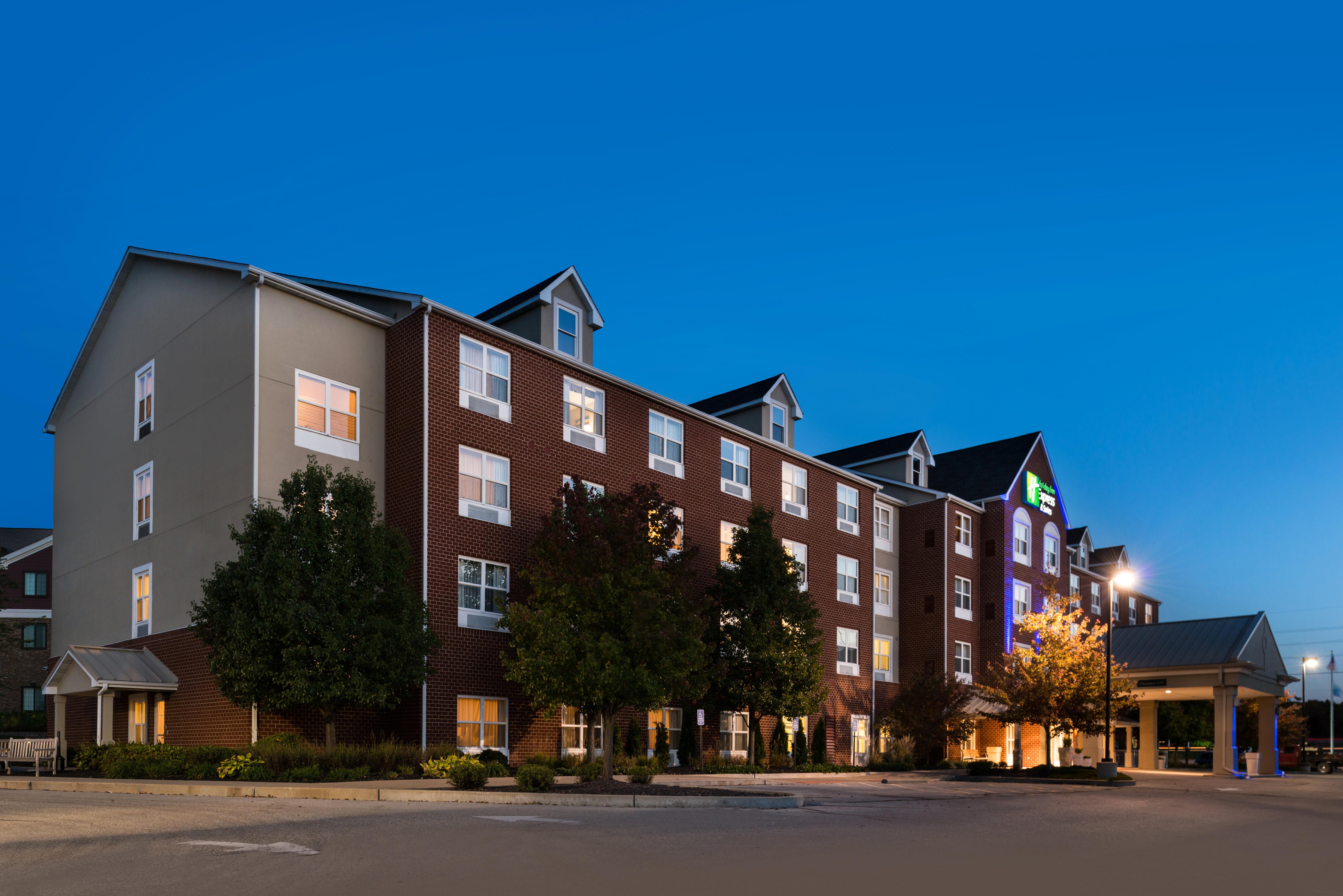 Holiday Inn Express Hotel & Suites St. Louis West-O'Fallon By Ihg Экстерьер фото