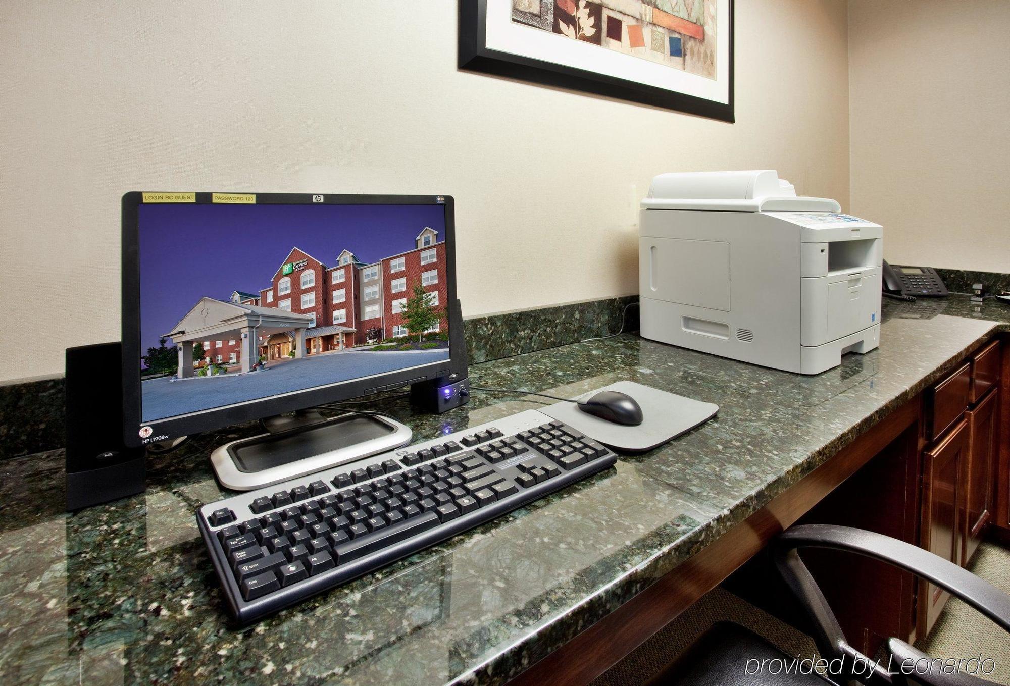 Holiday Inn Express Hotel & Suites St. Louis West-O'Fallon By Ihg Удобства фото